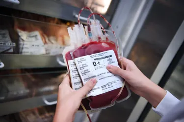 Pourquoi les stocks de sang sont-ils descendus si bas ?