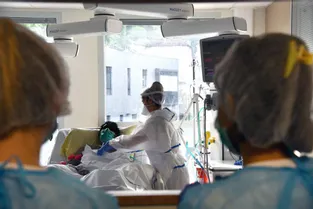 Le seuil de 1.000 patients hospitalisés en soins critiques à nouveau franchi