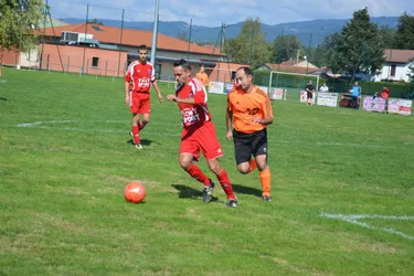 Double confrontation contre Puy-Guillaume pour les footballeurs du CSP