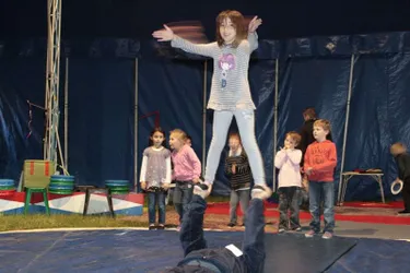 Les élèves à l’épreuve des arts du cirque