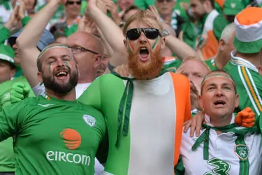 Supporters irlandais… contre hooligans russes