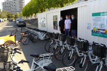 Le Village vélos de la Rotonde est de retour à Vichy (Allier) avec 43 vélos à louer