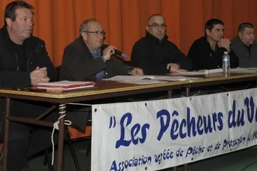 L’AAPPMA Les pêcheurs du Val d’Allier réunie en assemblée