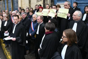 Avocats, magistrats, personnels des tribunaux et élus locaux se sont mobilisés, hier, dans l’Allier