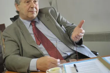 Le député PS, Philippe Nauche, s’est laissé convaincre pour mener la liste socialiste aux régionales