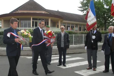 Commémoration rue Verdun à Yzeure