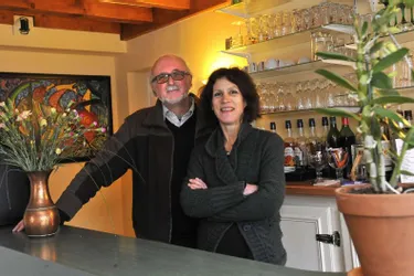 Renée Decoene a repris en février 2012 le dernier commerce du village : un bar-restaurant