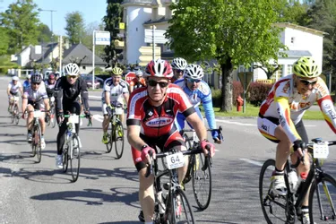 377 cyclistes ont participé aux deux courses et aux randos brivistes, hier