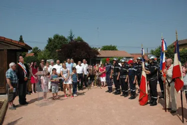 Diplômes et décorations pour le 14 juillet à Peschadoires