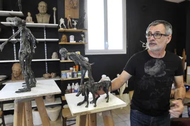 L’artiste Pierre Mouzat a inauguré son atelier rue Cottenest