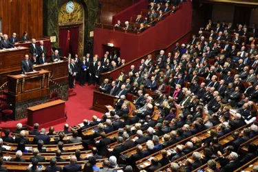 Les parlementaires de l'Allier divisés sur la déchéance de nationalité