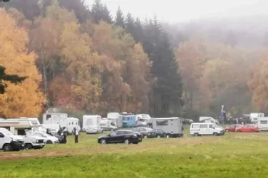 Les gendarmes stoppent une free party à laquelle participaient 300 personnes à Orcines (Puy-de-Dôme)