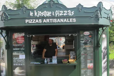 Un kiosque à pizzas a ouvert sur le parking d’Intermarché