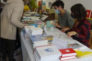 Une semaine de riches rencontres autour du livre jeunesse à Saint-Germain-Lembron