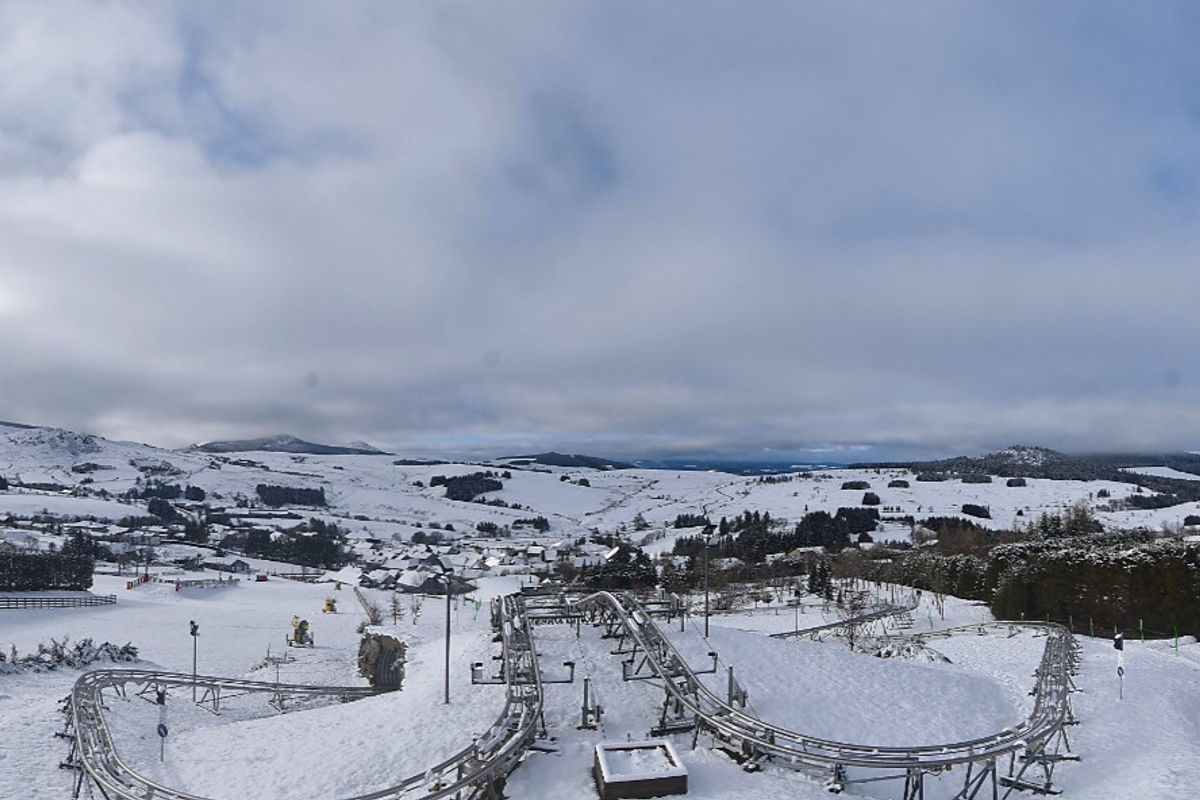 Neige : les cimes de la Haute-Loire sortent leurs habits d'hiver en ce premier week-end de printemps