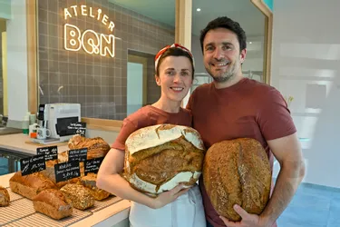 Des pains bio au levain : c'est ce que propose une boulangerie qui vient d'ouvrir à Clermont-Ferrand