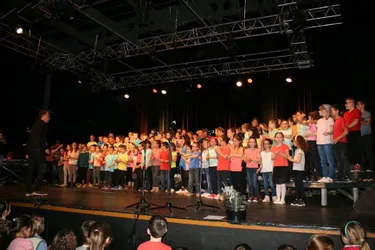 Le concert a rassemblé 120 enfants sur scène