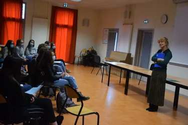 Echanges entre poètes au lycée de la Haute Auvergne à Saint-Flour