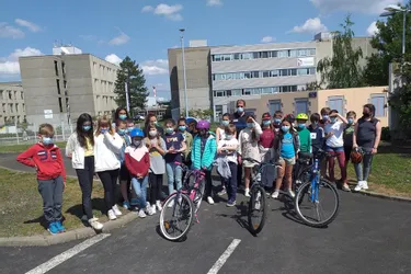 Les écoliers de l’école Vercingétorix en route pour le permis vélo