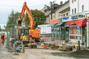 Les commerces du quartier de la gare d'Aurillac (Cantal) pris en étau entre les travaux et l'impact du Covid