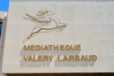 Le réaménagement de la médiathèque Valery-Larbaud à Vichy est en cours