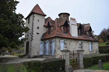 Franc-Séjour, le charme discret d'une maison fortifiée, à Thiers (Puy-de-Dôme)