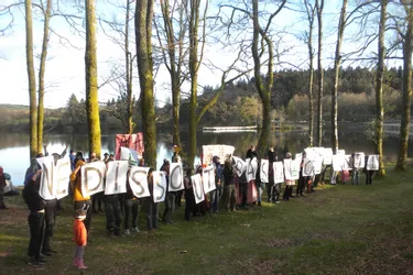 Soulèvements de la Terre : manifestation à Vassivière contre les propos de Gérald Darmanin