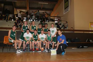Les U17 du Mozac Volvic Basket champions