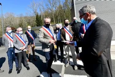 Les maires de l'Agglo de Brive (Corrèze) sont en colère : "Sur le terrain, Orange, c'est l'enfant caché du Père Ubu et de Kafka"