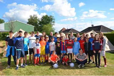 L’association Balle au Centre organise chaque année, début juillet, des stages de foot éducatifs