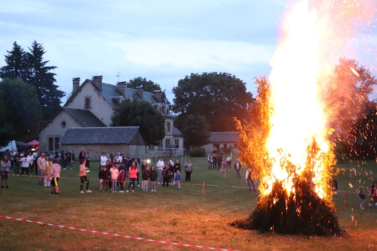 DARNETS. Le feu de la Saint-Jean a été un succès - La Montagne