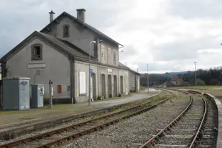 À Felletin, en Creuse, la gare sans voyageurs s’ouvre avant de voir s'offrir une nouvelle vie