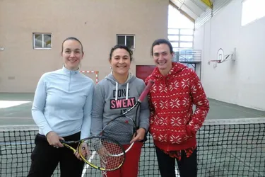 Tennis : les filles font un début en fanfare