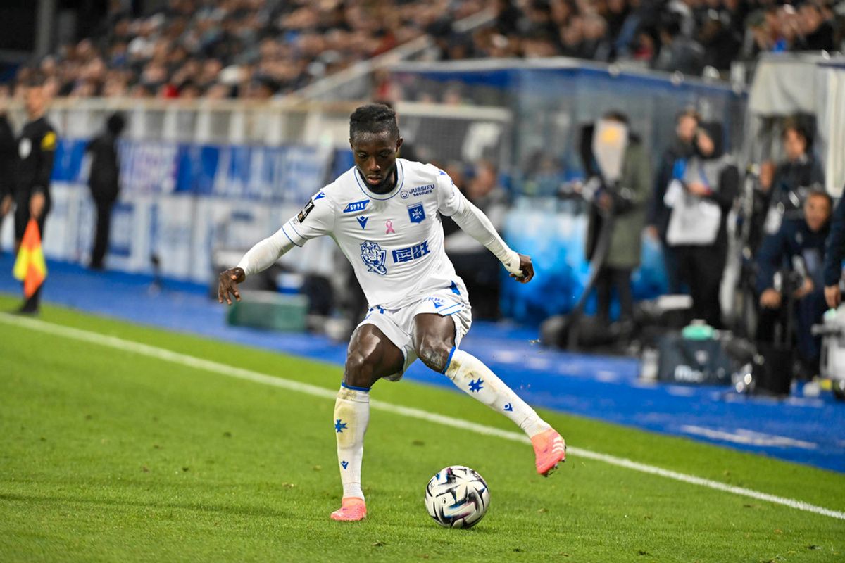 L'AJA sans Mara, ni Mensah, et avec un groupe élargi pour aller à Strasbourg