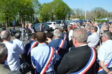 Deuxième mobilisation contre la fermeture du guichet de la gare SNCF de Thiers : "C'est le mépris total"