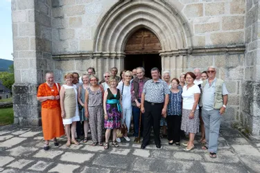 Trente-et-un artistes exposent leurs oeuvres dans l'église d'Ambrugeat