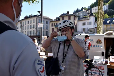 Port du masque sur le marché : des patrouilles "préventives" à Tulle (Corrèze)