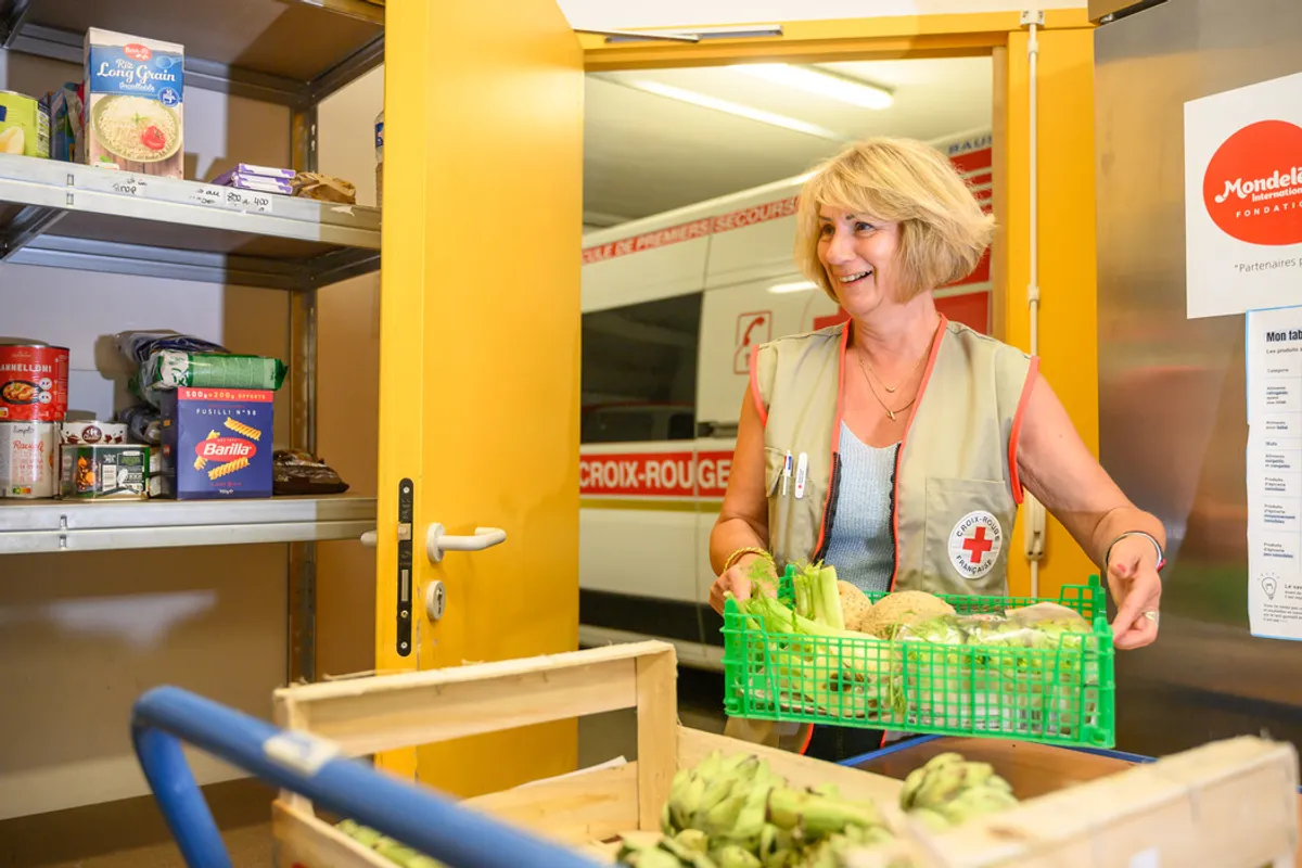 En quête de sens, Fabienne devient bénévole à la Croix Rouge à Moulins