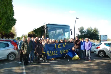 Un car de supporters du RC Vichy à Mauriac