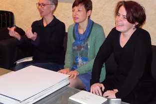 Trois « artistes féminines » à Poïein