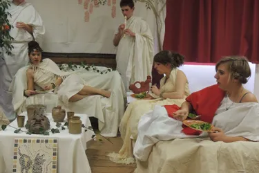 Le latin revit le temps d’un repas antique