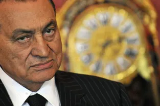 L'ex-président égyptien Hosni Moubarak est mort