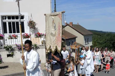 Messe et processions pour l’Assomption