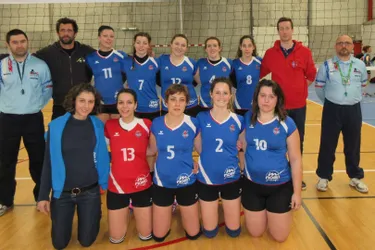 Volley : Les filles d’Aurillac s’inclinent face à Moulins