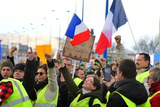 Rentrée des Gilets jaunes : le préfet de police de Paris exclut tout "chaos sur les Champs-Elysées"