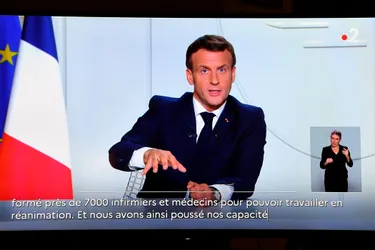 Durée du confinement, lieux ouverts ou fermés... Ce qu'il faut retenir de la déclaration d'Emmanuel Macron