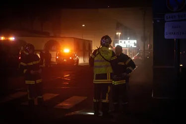 Incendies criminels dans des parkings souterrains à Aurillac (Cantal) : deux hommes placés en garde à vue