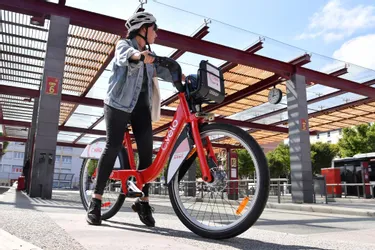 Voici à quoi ressemblent les nouveaux C.Vélo, les vélos en libre-service de Clermont-Ferrand (Puy-de-Dôme)