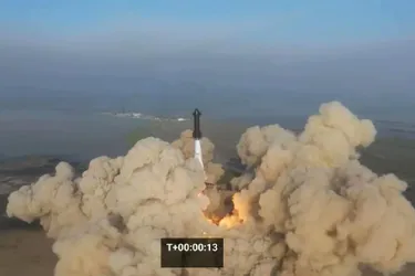 La fusée Starship du milliardaire Elon Musk explose en vol trois minutes après son décollage