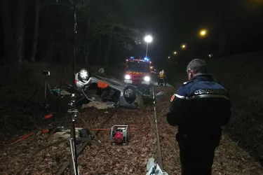 Un blessé dans une sortie de route à Saint-Éloy-les-Mines (Puy-de-Dôme)